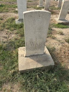 BAGHDAD (NORTH GATE) WAR CEMETERY - HOLDER, S